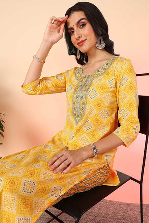 Yellow Cotton Geometric Printed Yoke Design Suit Set
