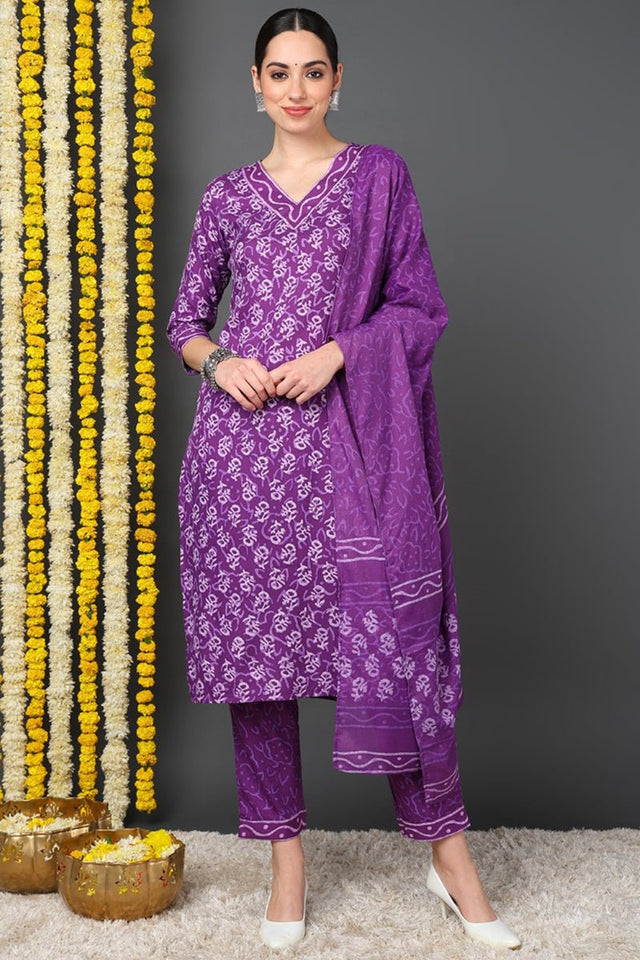 Violet Rayon Blend Ethnic Motifs Printed Straight Cut Suit Set