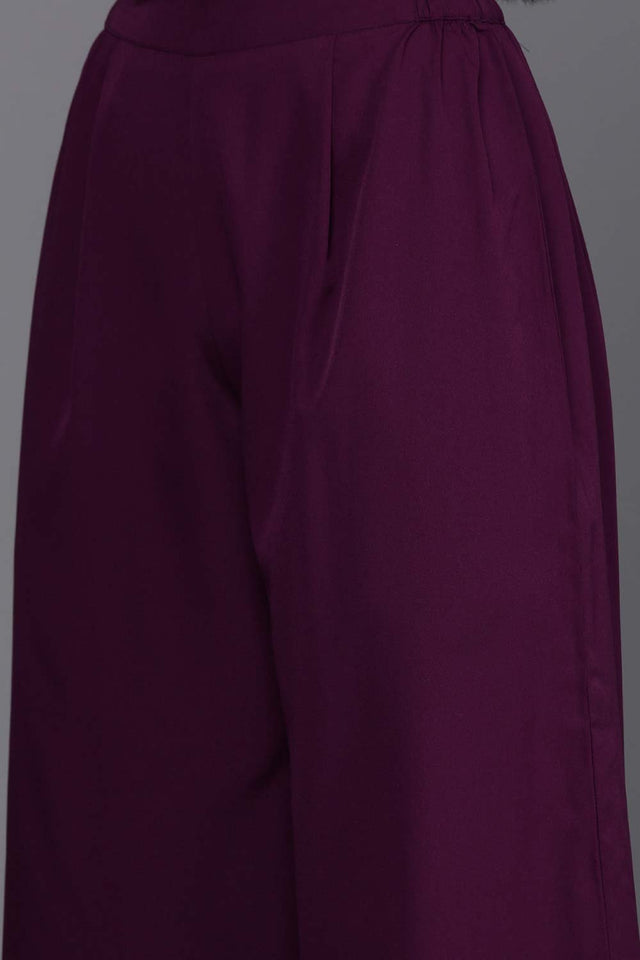 Women's Burgundy Poly Crepe Solid Kurti Set With Dupatta