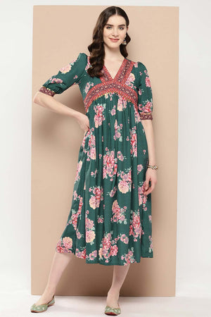 Women's Green Silk Printed Dress