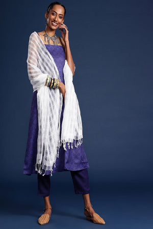 Women's White Silk Blend Dupatta (VTMWWB3I1776)