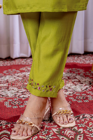 Dark Green Floral Embroidered Viscose Kurti Pant Set (iva-111-ParrotGreen)