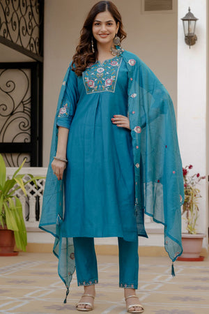 Turquoise Sequin with Floral Embroidered Viscose Kurti Pant Set (iva-145-Firozi)