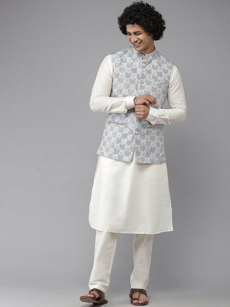 Buy Men's Off-White Silk Jacquard Woven Design Kurta Pajama Jacket Set Online - Side
