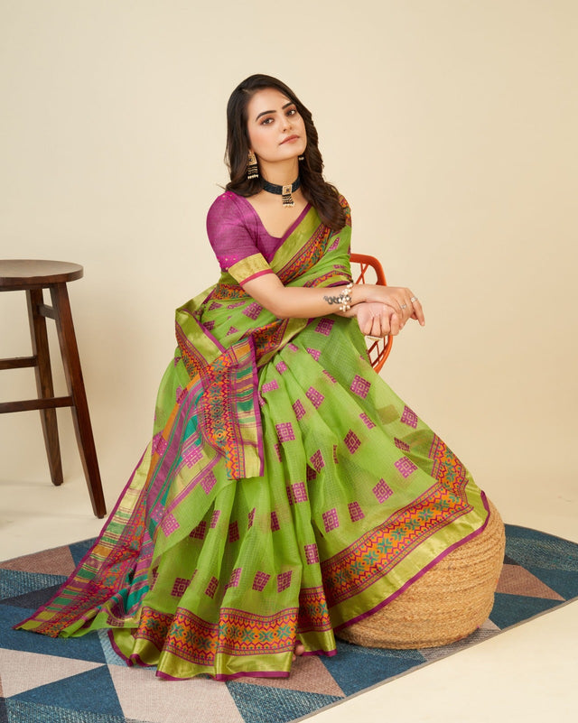 Green Semi Cotton Doriya Saree