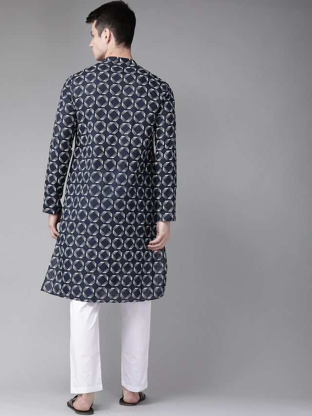 Buy Men's Navy Blue Cotton Geometric Printed Straight Kurta Online - Back