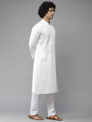 Buy Men's White Pure Cotton Chikankari Embroidered Kurta Pajama Set Online - Front