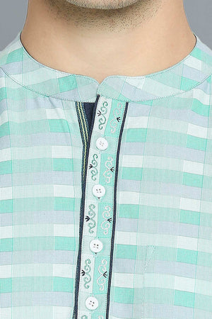 Men's Green And White Cotton Embroidered Full Sleeves Short Kurta