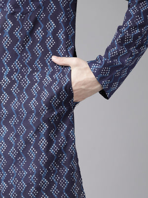 Buy Men's Blue Cotton Printed Straight Kurta Online - Side