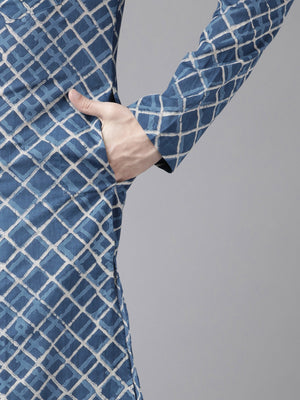 Buy Men's Blue Cotton Printed Straight Kurta Online - Side