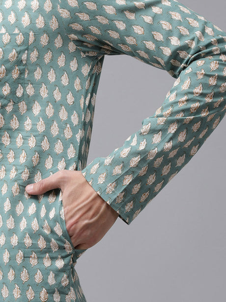 Buy Men's Green Cotton Hand Block Print Straight Kurta Online - Side