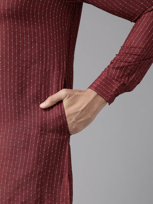 Buy Men's Maroon Cotton Woven Design Straight Kurta Online - Zoom In