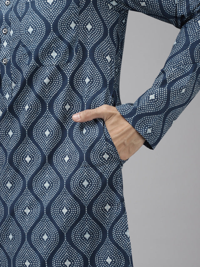 Buy Men's Blue Cotton Printed Straight Kurta Online - Side