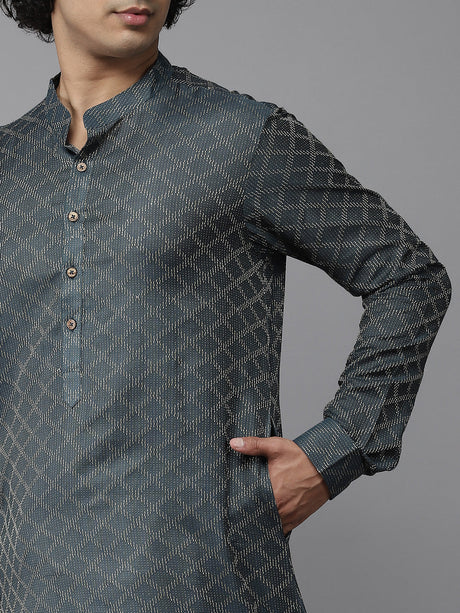 Buy Men's Green Pure Cotton Woven Design Kurta Pajama Set Online - Zoom In