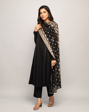 Black Crepe Printed Kurti Pant Set