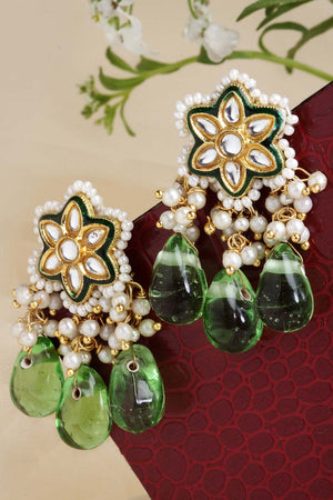 Green And White Gold-Plated Kundan And Pearls Dangler Earring