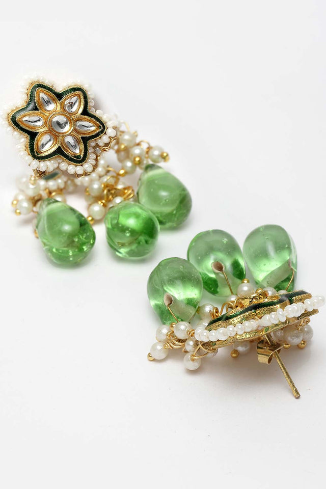 Green And White Gold-Plated Kundan And Pearls Dangler Earring