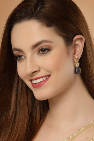 Black And White Gold-Plated Kundan And Pearls Dangler Earring