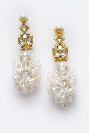 Gold And White Gold-Plated Kundan And Pearls Dangler Earring