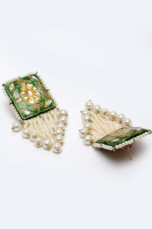 Green And White Gold-Plated Kundan And Pearls Dangler Earring