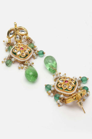 Green And White Drop Earring With Kundan And Pearls