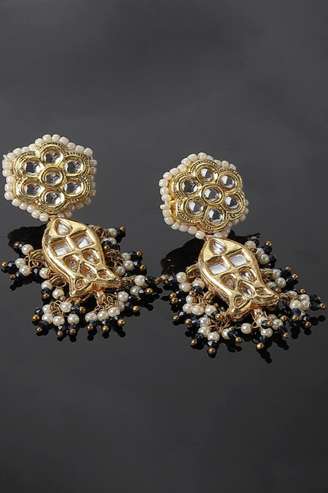 Green And Gold Drop Earring With Kundan And Pearls