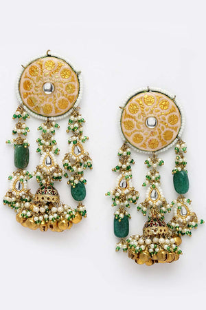 Multicolor Gold-Plated Kundan And Pearls Jhumka Earring