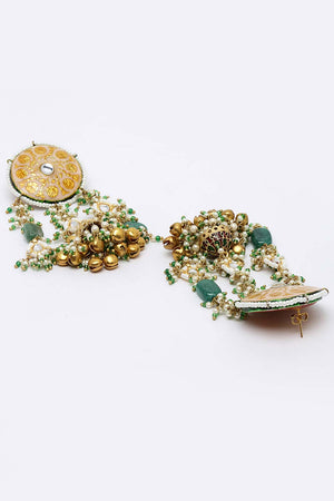 Multicolor Gold-Plated Kundan And Pearls Jhumka Earring