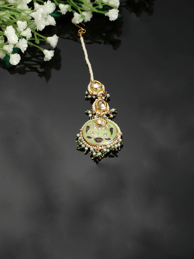 Green And Cream Gold-Plated Kundan And Pearls Mang Tikka