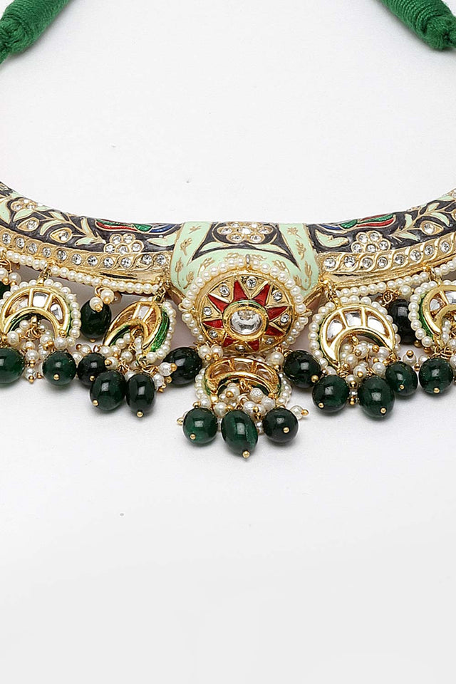 Multicolor Gold-Plated Kundan And Pearls Jewelry Set