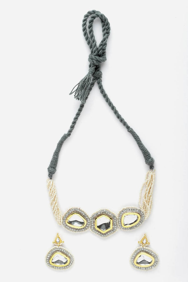 Grey And Silver Necklace With Earring Jewelry Set With Kundan And American Diamonds