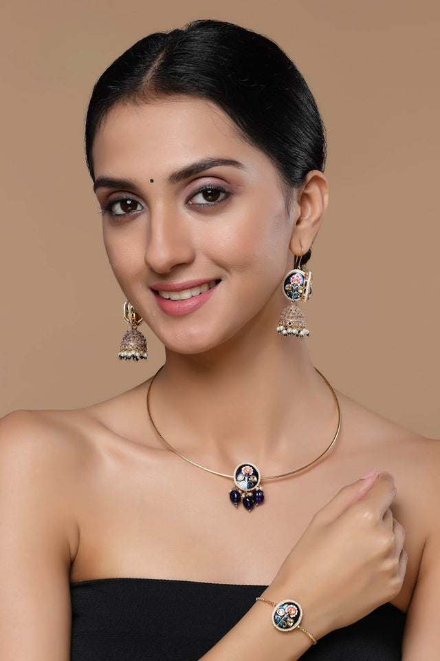 Blue And Gold Haar Necklace With Kundan And Pearls