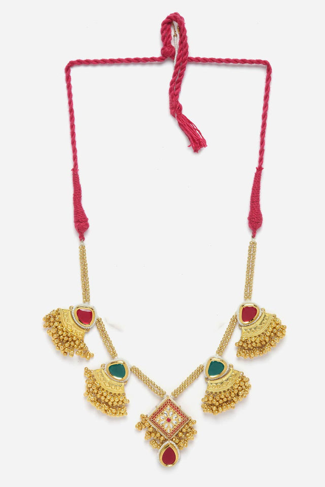Red And Green Haar Necklace Pearls And Natural Stones
