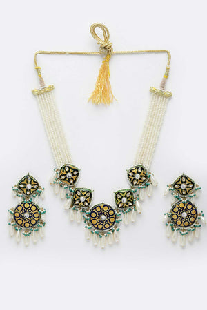 Blue And White Gold-Plated Kundan And Pearls Jewelry Set