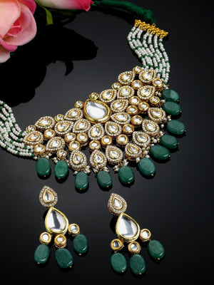 Green And White Gold-Plated Kundan And Pearls Necklace Earring Set