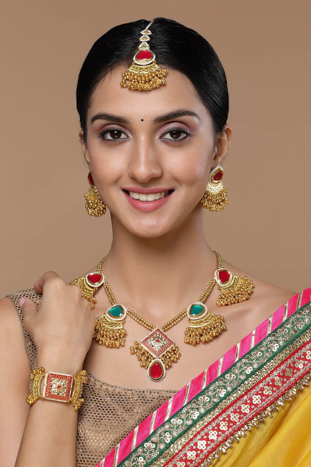 Red And Green Necklace With Earring Jewelry Set Kundan And Pearls