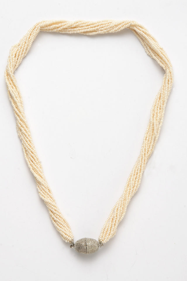 Women's Silver Necklace In White