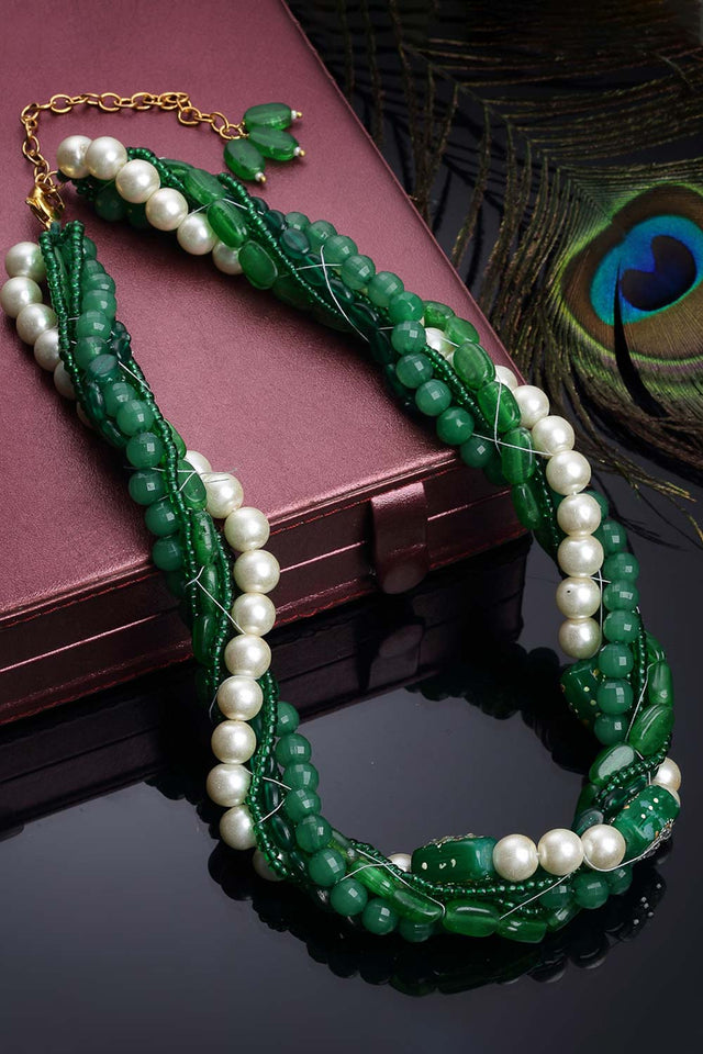 Green And White Gold-Plated Kundan And Pearls Necklace