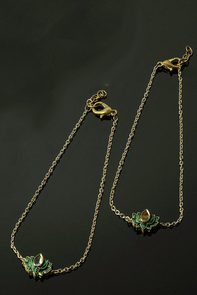 Green And Gold Adjustable Anklet With Kundan And Pearls (DGOF23003)