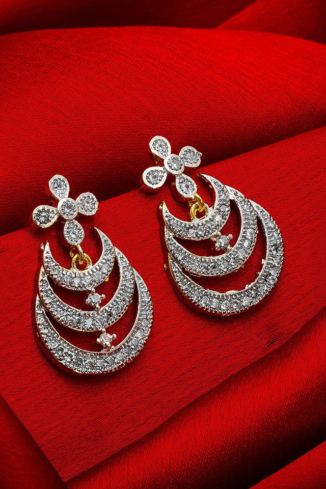 Women's Alloy Drop Earrings In Gold And Silver (ER-2767)