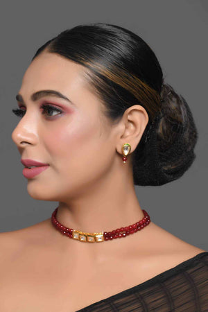 Mahroon Beaded Gold Toned Kundan Inspired Choker With Earrings (FEMBD010)