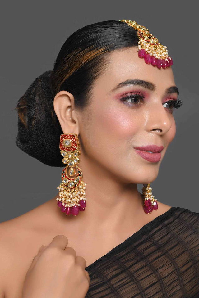 Kundan Inspired Mahroon Enameled Earrings With Maangtikka (FEMBD017)