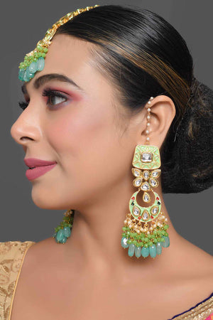 Green Enameled Kundan Earrings With Maangtikka (FEMBD018)