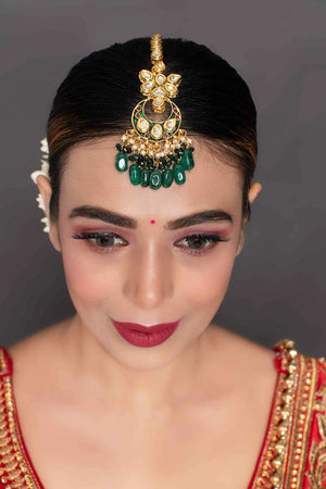 Handcrafted Kundan Emerald Beaded Maangtikka (FEMBD024)