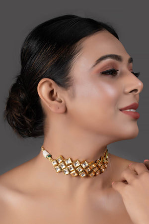 Handcrafted Kundan Choker (FEMCH002)