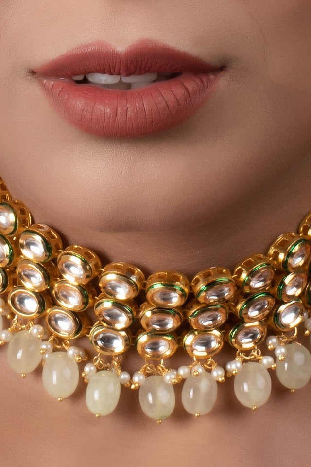 Ivory Beaded Handcrafted Kundan Choker (FEMCH005)