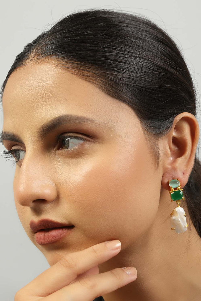Baroque Pearl Green Mona Lisa Stone Earrings (FEMCJ005)
