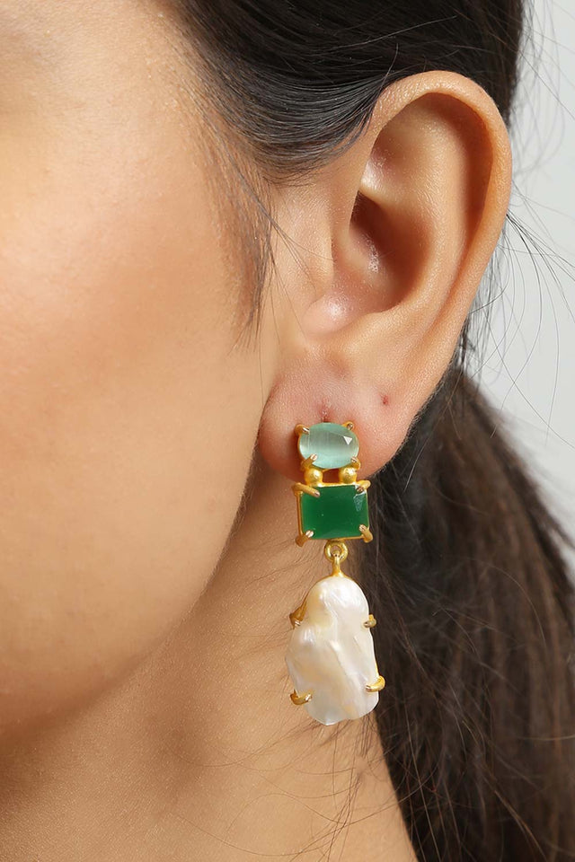 Baroque Pearl Green Mona Lisa Stone Earrings (FEMCJ005)