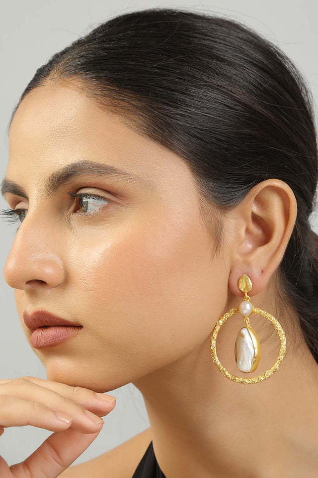 Baroque Pearl Contemporary Earrings (FEMCJ010)