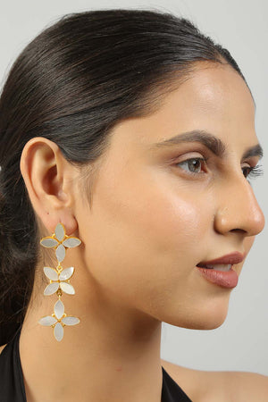 Mother Of Pearl Earrings (FEMCJ011)